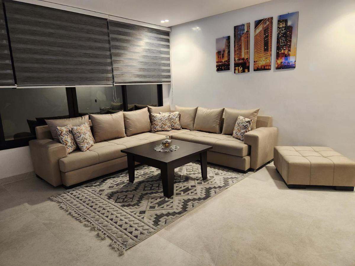 Modern Luxury Retreat: 2-Bedroom Apartment In The Heart Of Marrakech Marrakesh Exteriör bild